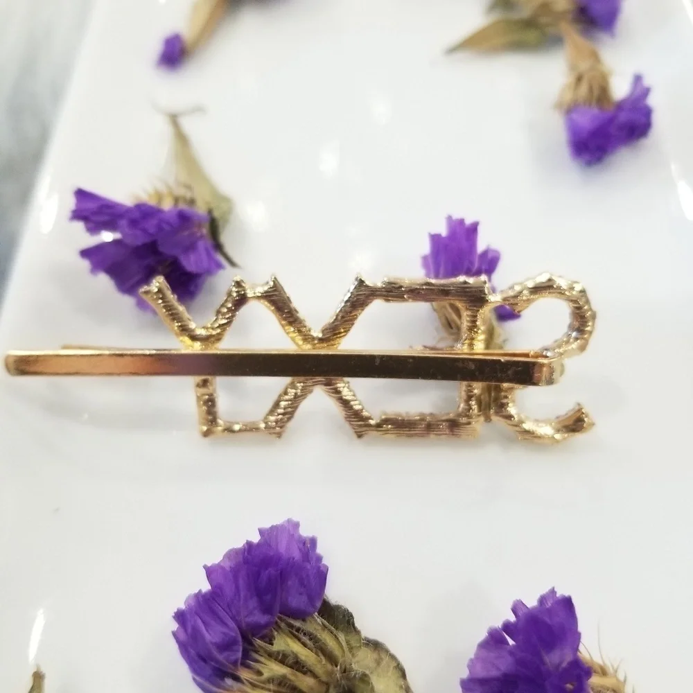 Gold righnstone 